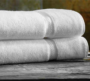 100% COTTON 600GSM / WHITE